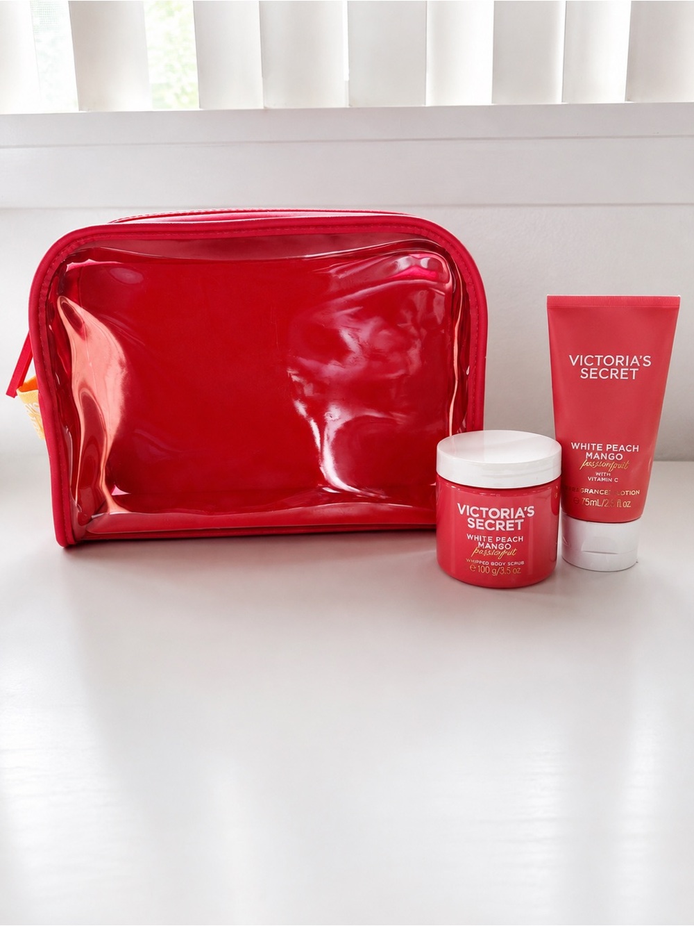 Victoria’s Secret White Peach Mango Gift Set